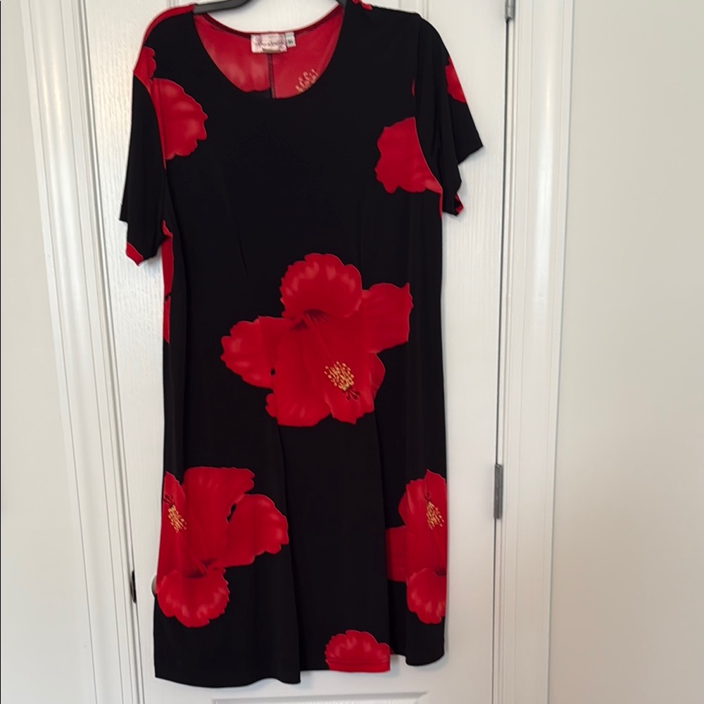 Stretchy knit Black and Red Floral Dress